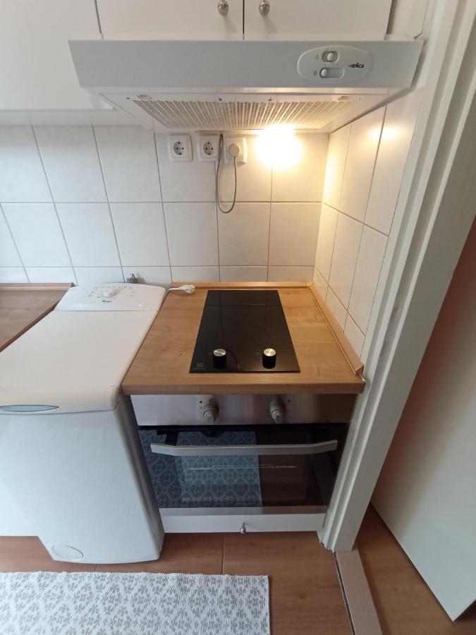 Sunray Studio Apartment ซาเกร็บ ภายนอก รูปภาพ